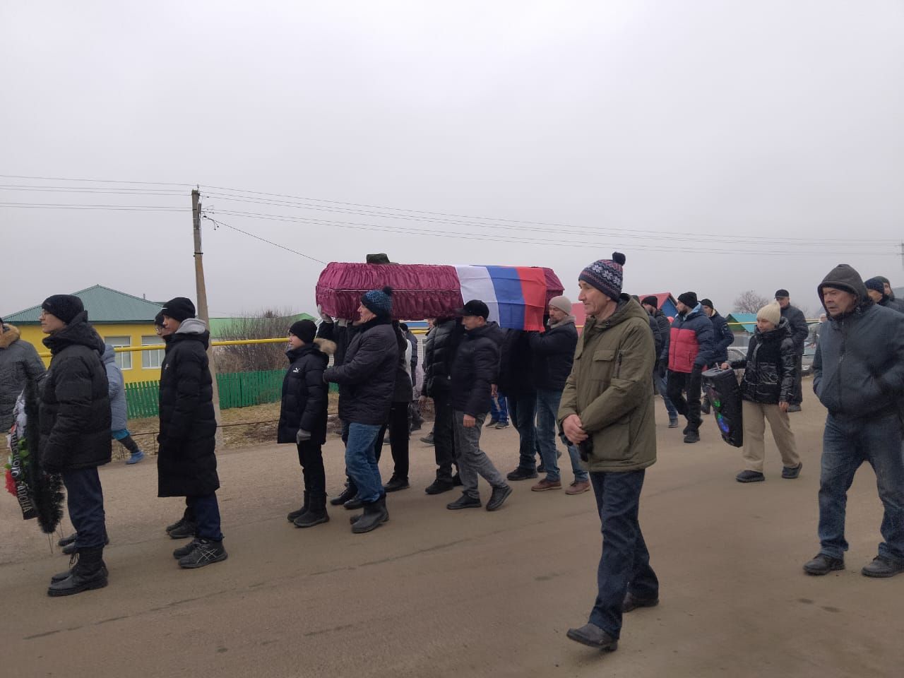Зирекле авылында СВО зонасында һәлак булган сугышчы белән хушлаштылар