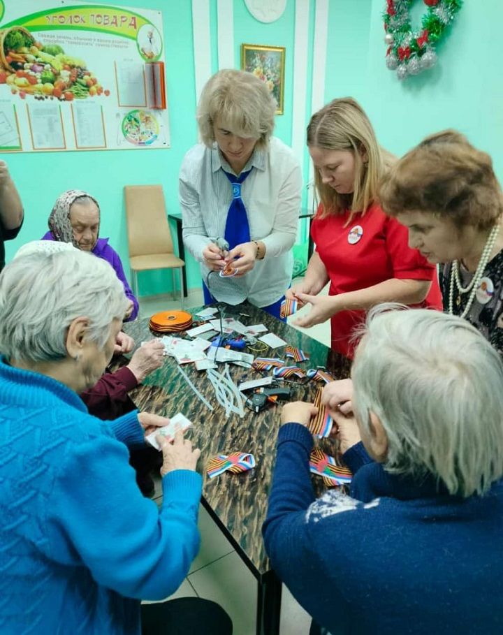 Сегодня 9 декабря  Серебряные волонтёры посетили Новошешминский ДИПИ