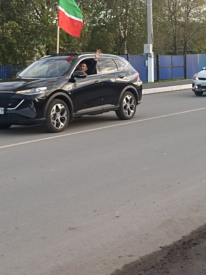 В Новошешминске прошёл автопробег