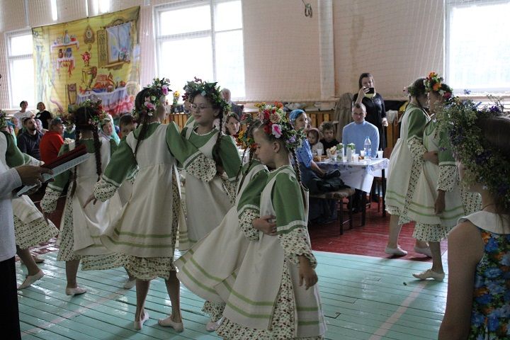 23 июня новошешминцы отпраздновали Троицу (фоторепортаж)