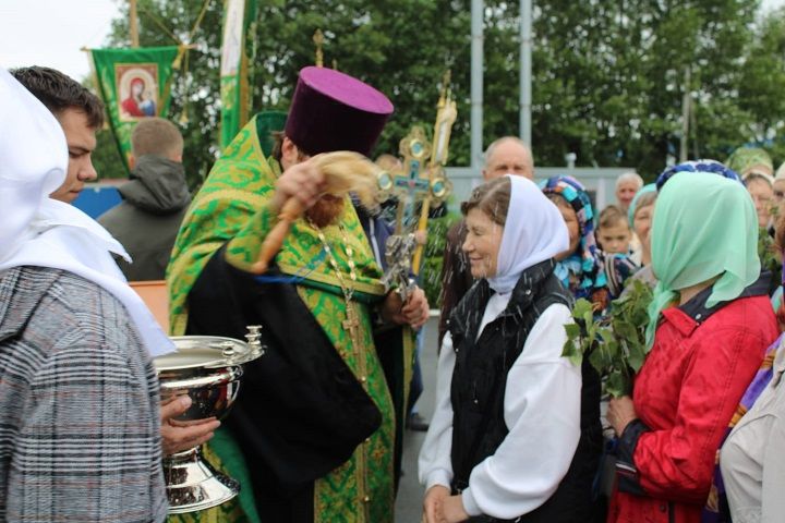 23 июня новошешминцы отпраздновали Троицу (фоторепортаж)