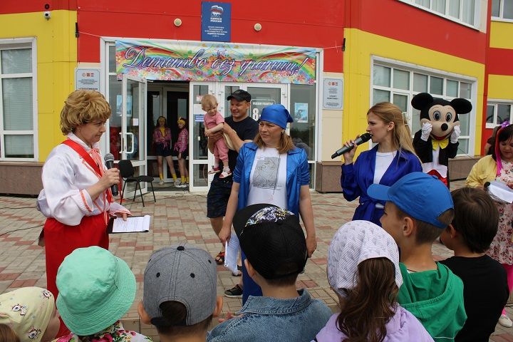 «Детство без границ», или ребячья «Пенная вечеринка» (фоторепортаж)