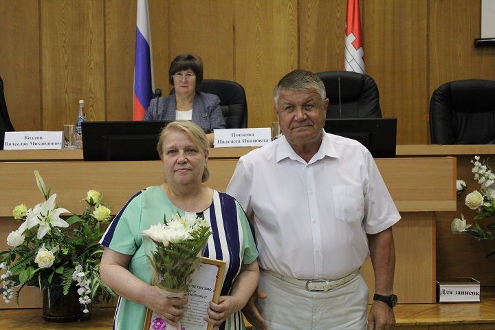 На заседании Совета района наградили достойных новошешминцев (фоторепортаж)