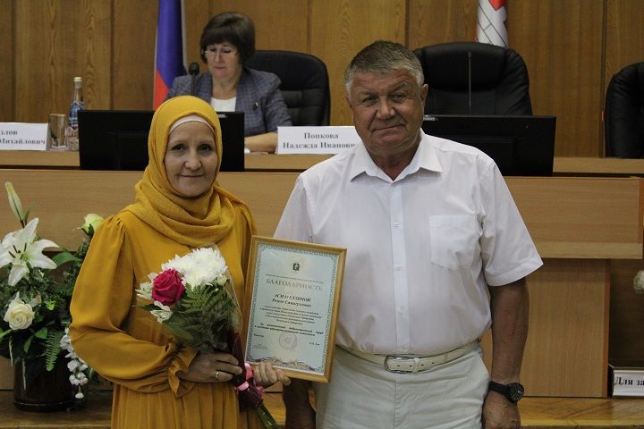 На заседании Совета района наградили достойных новошешминцев (фоторепортаж)