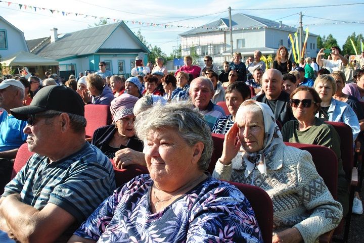 Слобода Петропавловская: VI ФЕСТИВАЛЬ народной песни и трудовых традиций «СЛОБОДСКОЕ КОЛЬЦО».