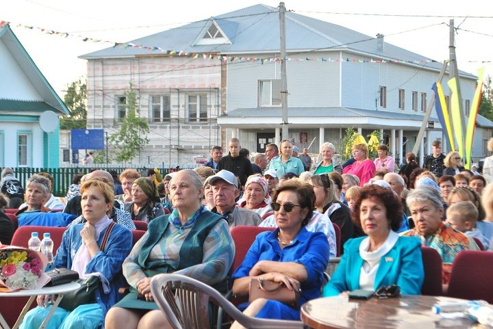 Слобода Петропавловская: VI ФЕСТИВАЛЬ народной песни и трудовых традиций «СЛОБОДСКОЕ КОЛЬЦО».