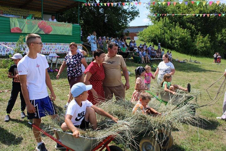 21 июля в селе Утяшкино прошли торжества в  честь 150-летия храма (фоторепортаж)