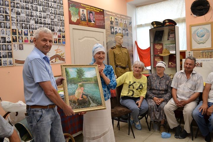 Зирекле авылында мәктәп тәмамлаучыларның очрашуы