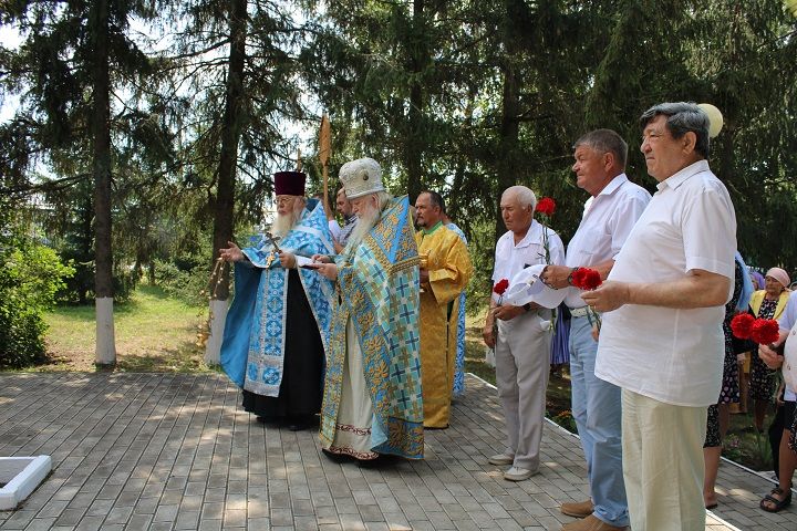 21 июльдә Әдәмсә авылында җирле храмның 150 еллыгы уңаеннан тантаналы чара узды (фоторепортаж)