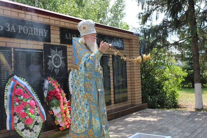 21 июльдә Әдәмсә авылында җирле храмның 150 еллыгы уңаеннан тантаналы чара узды (фоторепортаж)