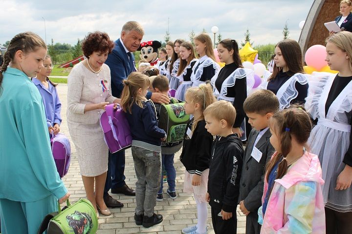 Добрая традиция в канун нового учебного года