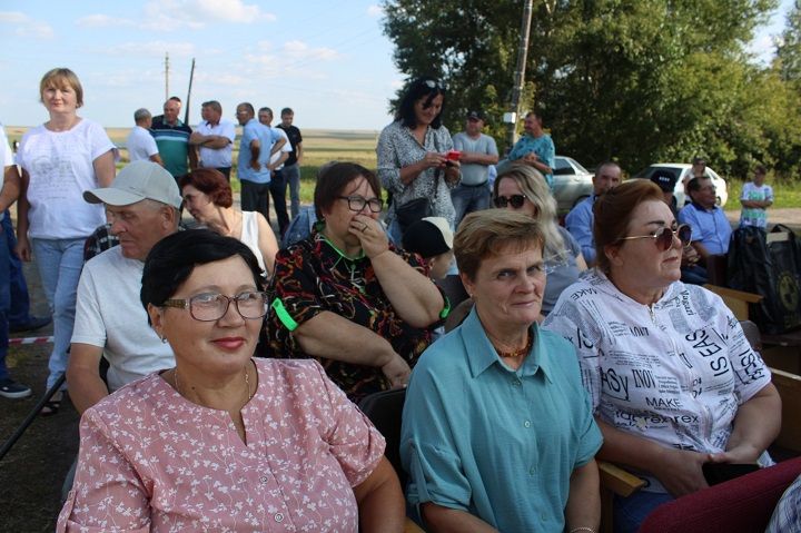 Малые деревни: здесь согреваются сердца (фоторепортаж)