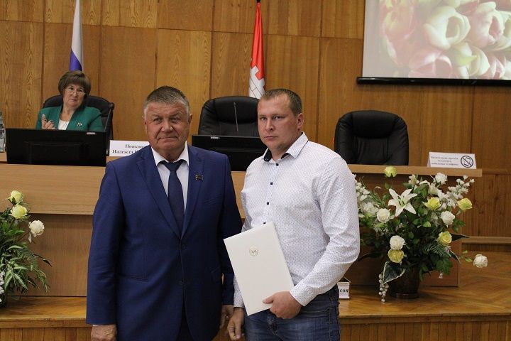 На заседании Совета района чествовали достойных новошешминцев (фоторепортаж)