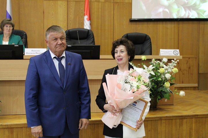 На заседании Совета района чествовали достойных новошешминцев (фоторепортаж)