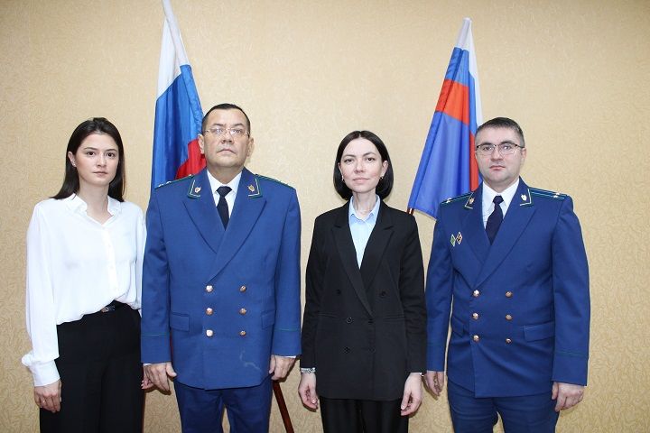 Более 300 лет на страже законности