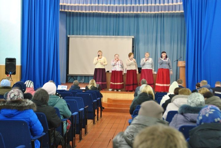 Черемухово Бистәсендә: проблемалар бар, ләкин алар уңышлы хәл ителә