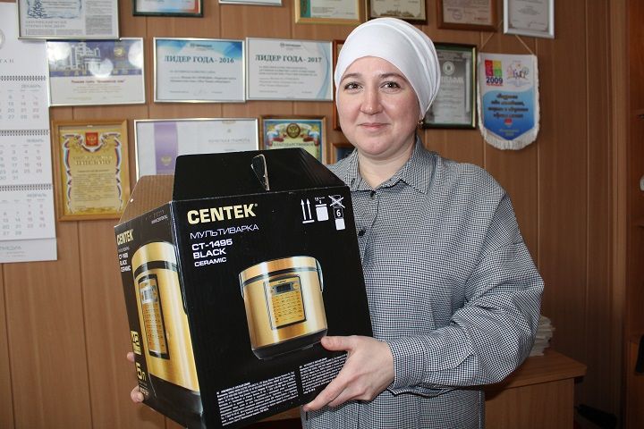 Редакция газеты «Шешминская новь» ждет призеров розыгрыша за подарками