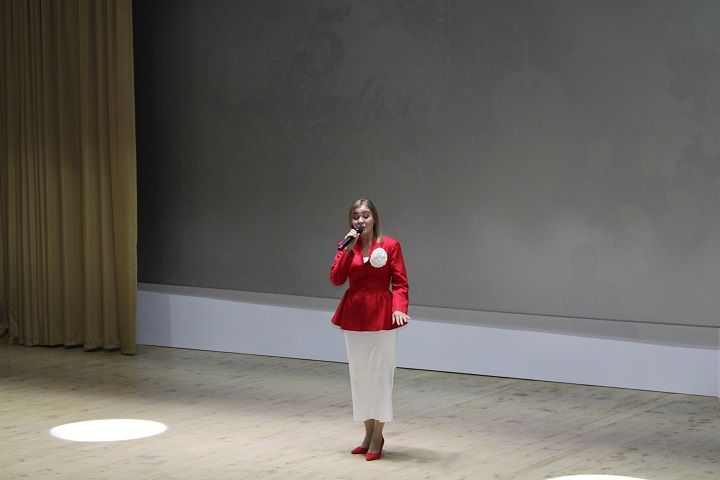 2 октября в Новошешминском РДК прошел праздник, посвященный Дню учителя (фоторепортаж)