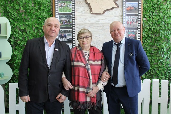 В Новошешминске состоялось 52-е отчетное заседание Совета района (фоторепортаж)