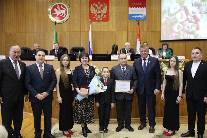 В Новошешминске состоялось 52-е отчетное заседание Совета района (фоторепортаж)