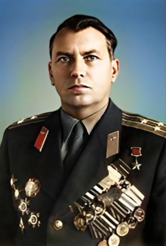 Күпләргә үрнәк булырлык каһарманнар