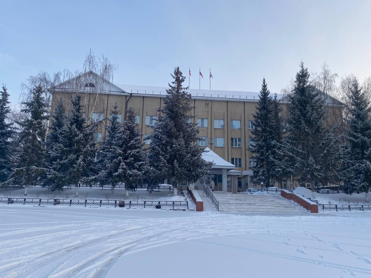 Будьте на связи с администрацией Новошешминского района: актуальные новости и ответы на вопросы в соцсетях!