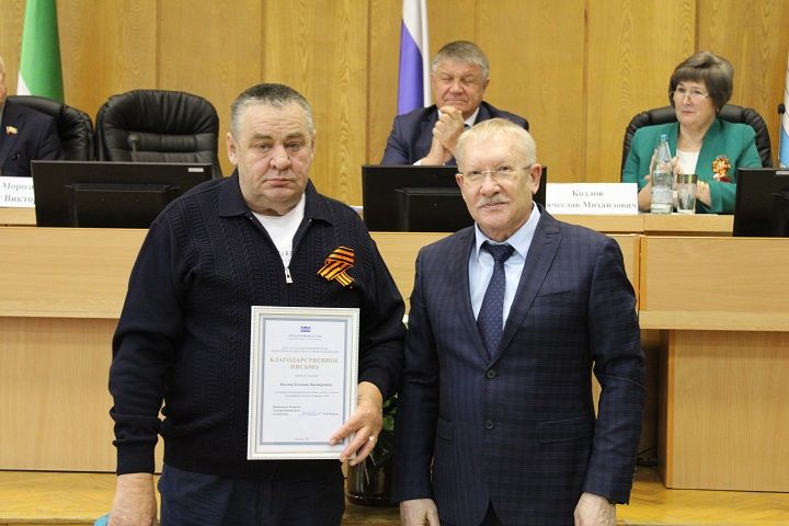 На заседании Совета района наградили достойных новошешминцев (фоторепортаж)
