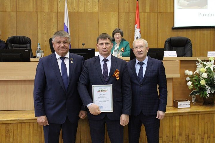 На заседании Совета района наградили достойных новошешминцев (фоторепортаж)