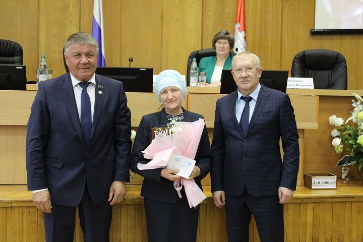 На заседании Совета района наградили достойных новошешминцев (фоторепортаж)
