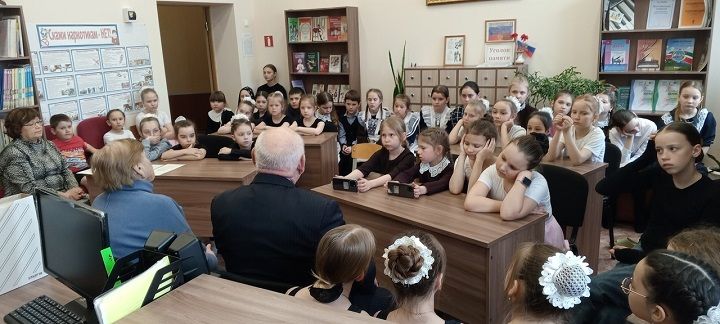 «Труженики тыла – незаметные герои войны»: в Новошешминской ДШИ прошла памятная встреча