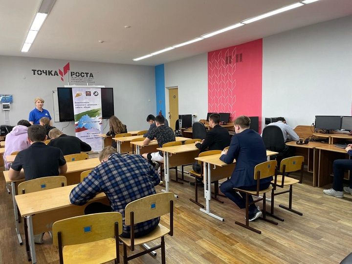 Автомногоборье: конкурс в знании ПДД прошел среди школьников Новошешминска