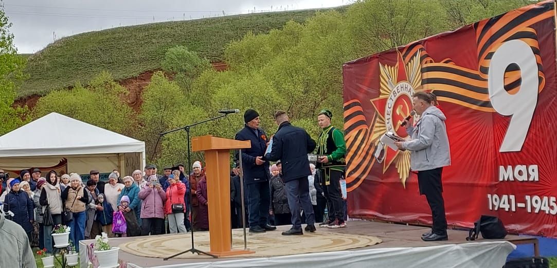 В селе Шахмайкино открыли Парк памяти и стелу участникам войны(фоторепортаж, видео)