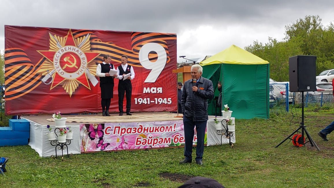 В селе Шахмайкино открыли Парк памяти и стелу участникам войны(фоторепортаж, видео)