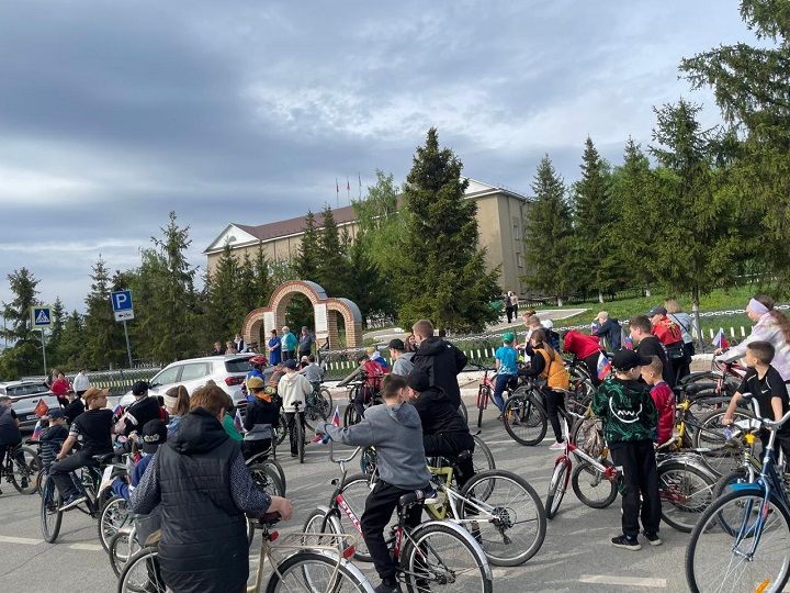 7 мая в Новошешминске прошел велопробег в честь 80-летия Великой Победы