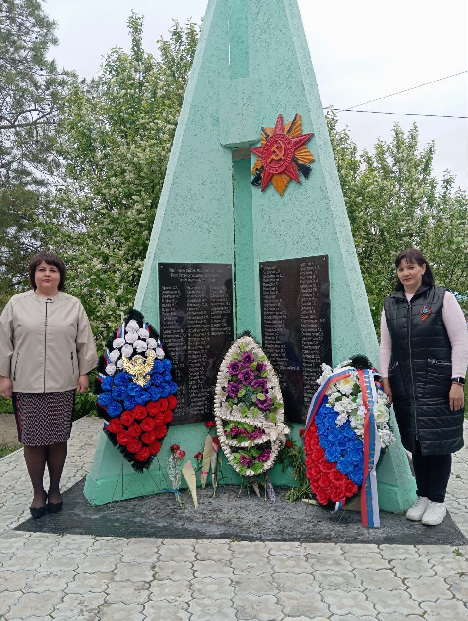 80 лет Великой Победе: в селе Простые Челны почтили подвиг тружеников тыла и ветеранов