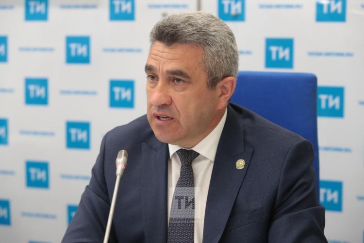 В Татарстане расширят программу поддержки для учителей