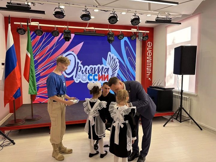 В МЦ «Чишмэле» состоялось вручение  ордена Мужества и паспортов граждан РФ (фоторепортаж)