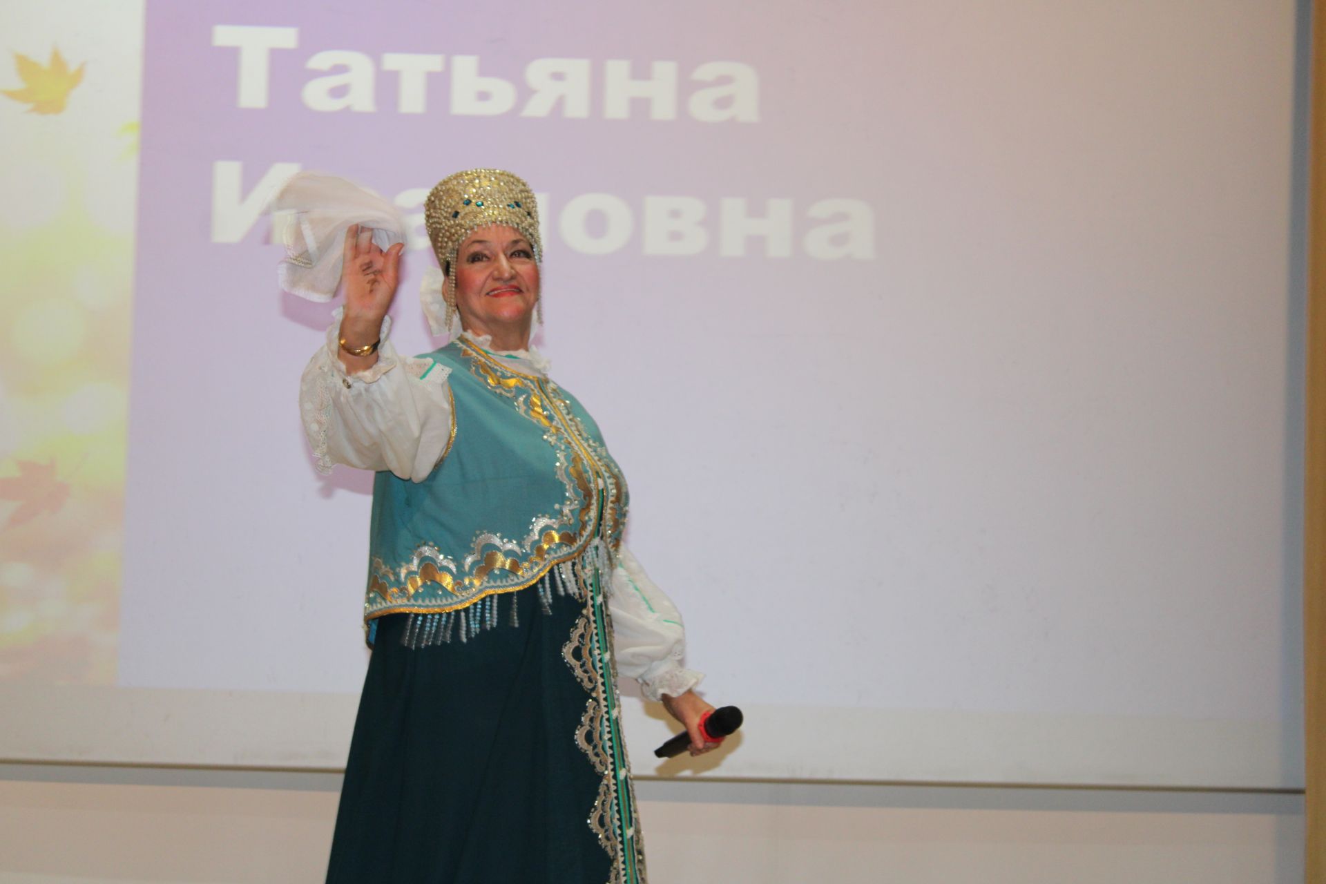 В районном доме культуры прошел конкурс красоты и таланта «Супербабушка и супердедушка»