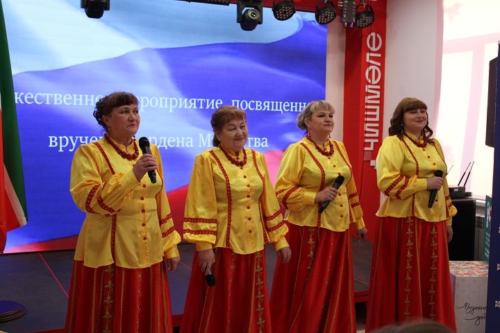 Крепка Россия своими сынами