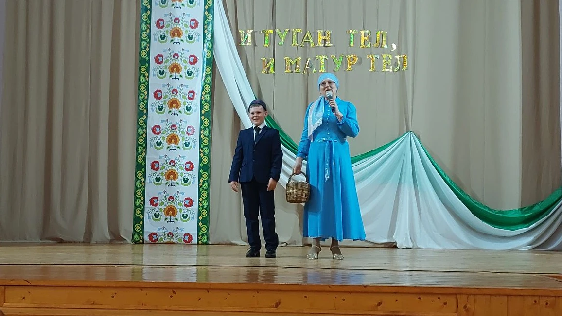 Зирекледә - Шигырь бәйрәме