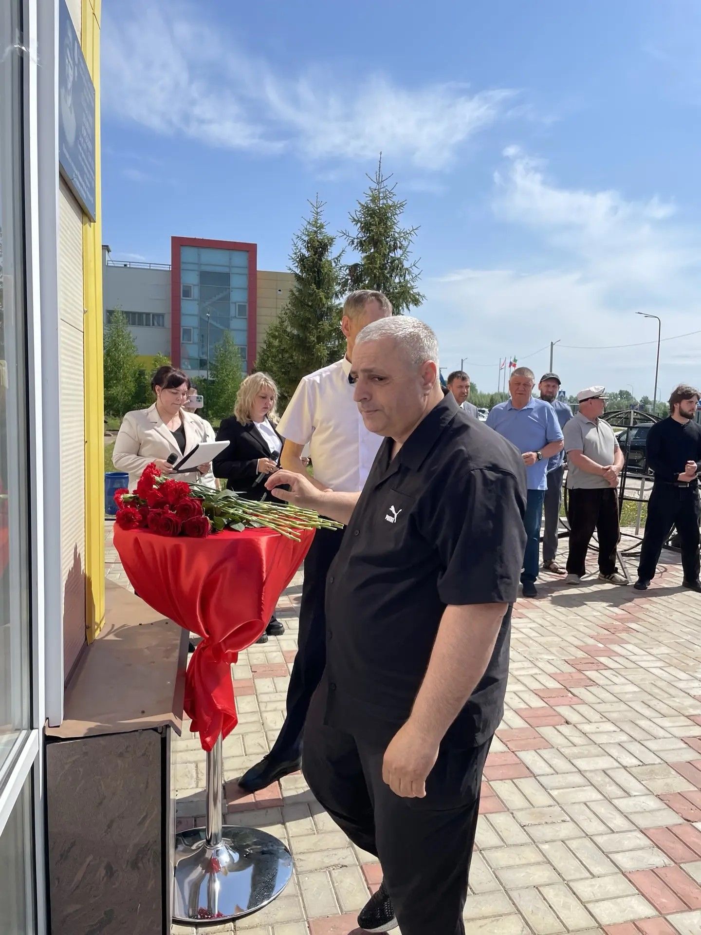 Память героя навечно вписана в историю Новошешминска