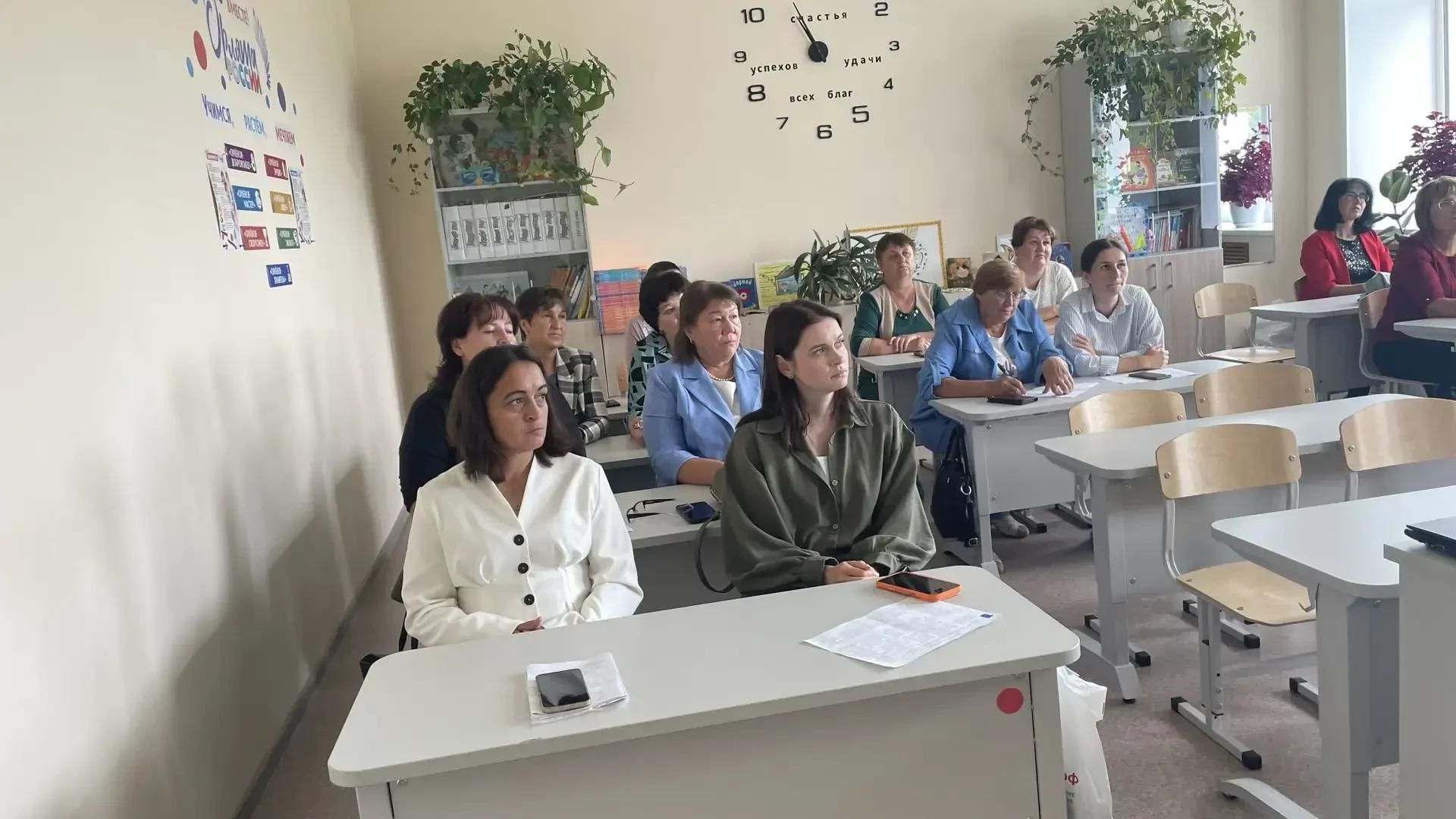 Начальник Черемшанского отделения профилактики ГБУ «БДД» выступила перед педагогами