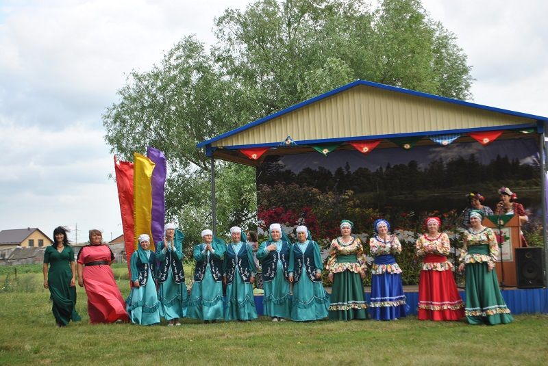 В селе Ленино отметили День села и кряшенский праздник «Питрау»