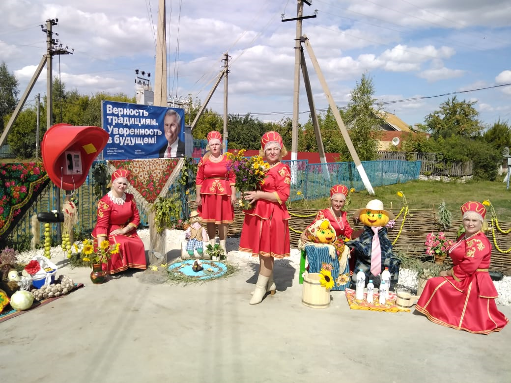 Праздник «День улицы» отметили жители Слободы Архангельской Новошешминского района