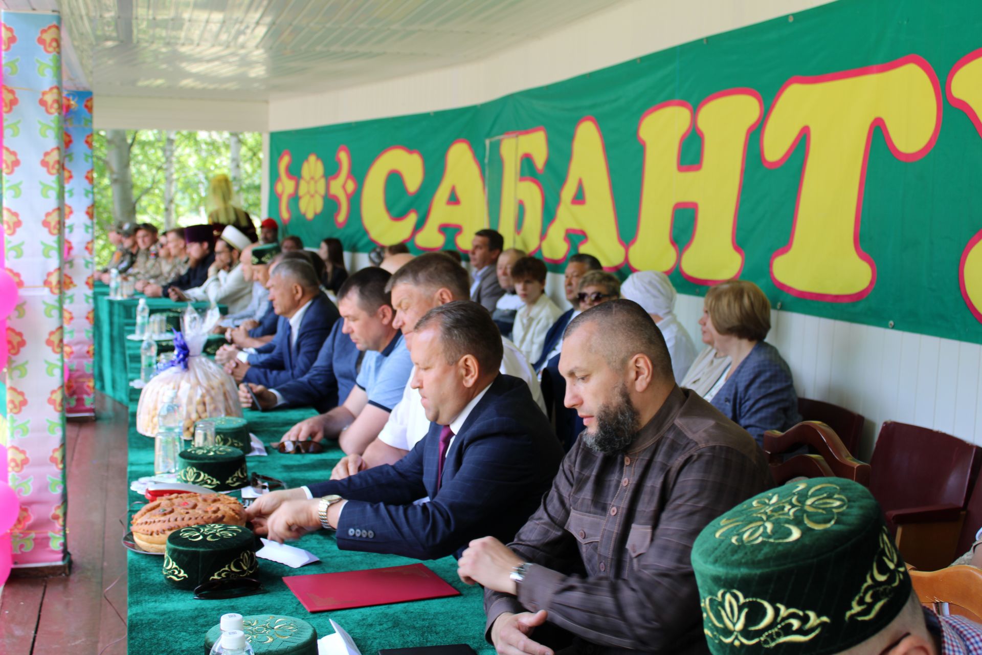 10 июня в Новошешминске прошел Сабантуй (фоторепортаж)