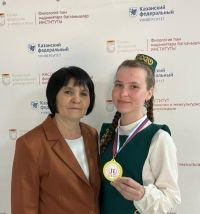 Фируза Ибрагимова вновь подтвердила свой высокий уровень на Северо-Восточной олимпиаде по татарскому языку