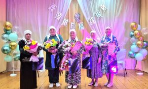 Бүген Чаллы Башы авылында Өлкәннәр көненә багышланган «Супер әби» бәйгесе узды