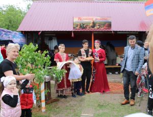 «Где бы ты ни жил, ты — лицо своего народа»