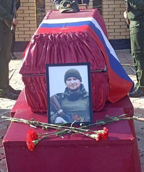 В селе Шахмайкино простились с бойцом, погибшим в зоне СВО