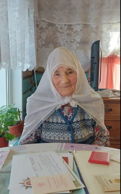 С шестнадцати лет – на военном заводе